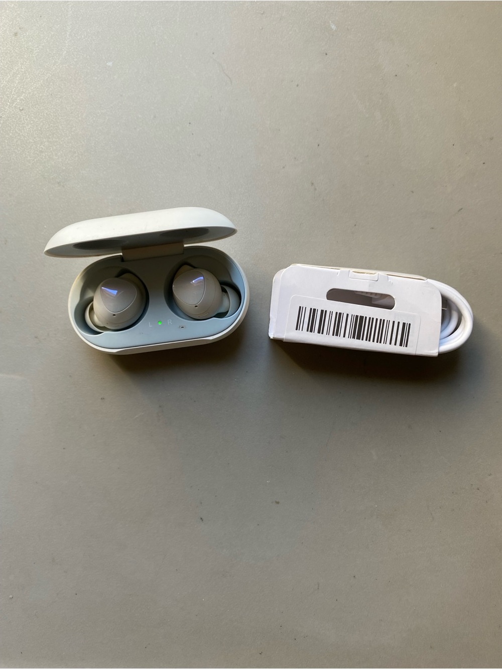Samsung Galaxy SM-R170 Wireless Earbuds